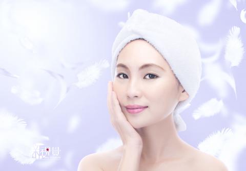 新視覺企業 - 面膜形象廣告攝影