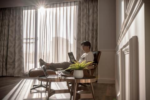 提供內衣flickr服務的專家游盛淵