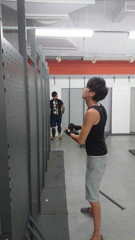 捷勤專業技術喬遷 - 卸除壁掛展示鐵架