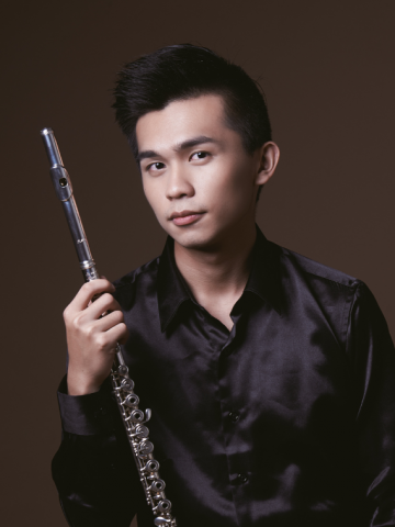 提供音樂廳服務的專家劉有騏