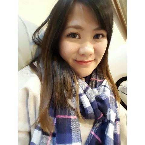 提供翻译i服務的專家劉佳欣