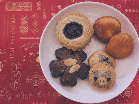 Ellie Hsiao - 綜合餅乾