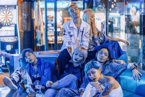 JKX4.STUDIO - 人像群拍