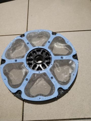 林承隆 - LG洗衣機-底座後面清洗後