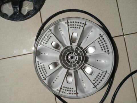 林承隆 - LG洗衣機-洗盤清洗後