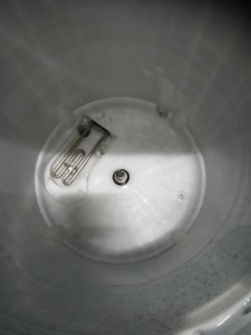 林承隆 - LG洗衣機-外筒清洗後