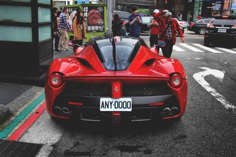 House - 汽車攝影+數位後置