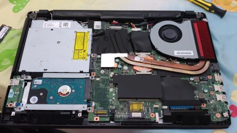 許德龍 - ASUS FX553 筆記型電腦開箱文相片