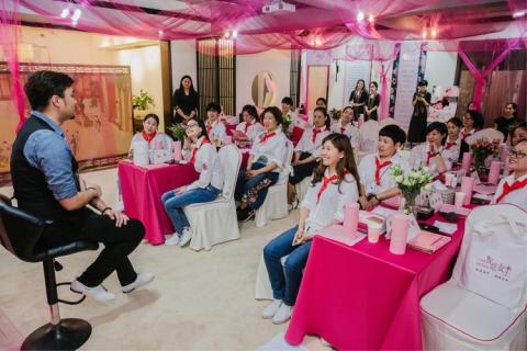 PANDA Makeup Studio - 中國各省化妝品精品店    客座講師