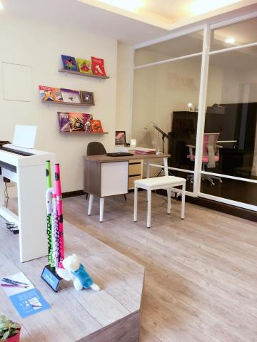 Sandy's Music Studio 珊蒂音樂藝文空間 - 