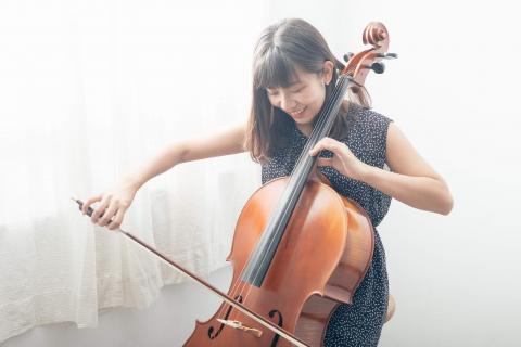 提供大提琴服務的專家趙玟棣