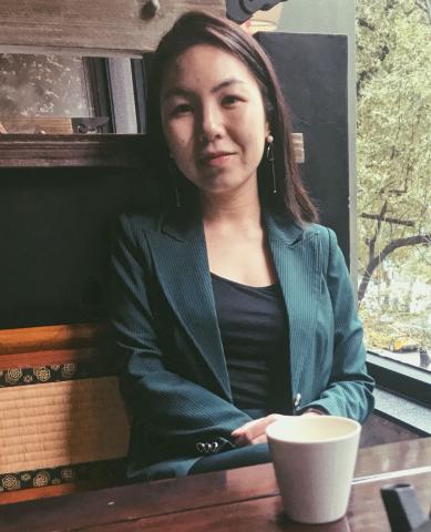 提供仁武地政服務的專家Ngoc Yen