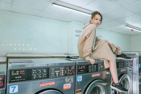 ZY  STUDIO -  ZY  STUDIO -