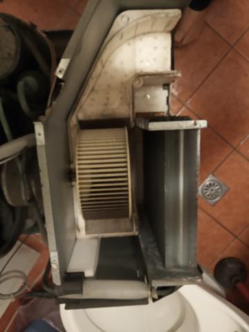 林承隆 - 窗型冷氣-01