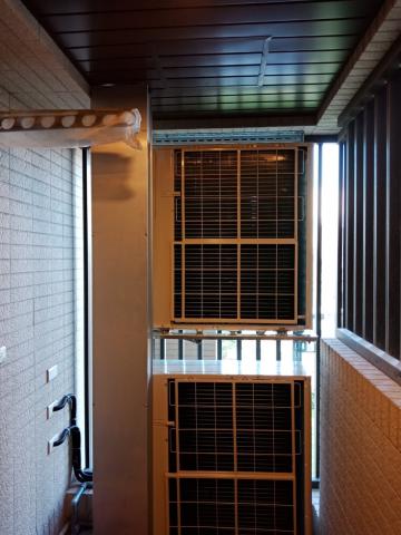 冷凍空調 - 分離式室外主機按裝