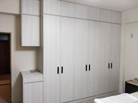 松榆系統傢俱 - 衣櫃 斜角門板 崁入式把手