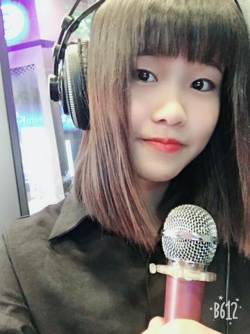 提供唱歌服務的專家吳真