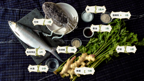 Wen design - 節目《古古食》動畫美術設計、節目包裝設計
本節目獲得2017金點設計獎 ─ 視覺傳達設計類。
節目《古古食》為依據節氣變化選擇當令食材，透過美食鑑賞家古古先生與古畫中的古人相互交談，來分享美到美食佳餚背後的歷史故事。本節目共32集。