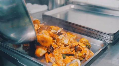 引上影像 - 知名美式餐廳Shrimp Daddy形象廣告拍攝