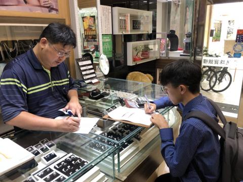 林錫甫 - 實習歷屆影片剪輯製作
影片連結:https://www.youtube.com/watch?v=xDq0XZGrB_M