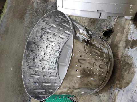 越前水電工程 - 洗乾淨的洗衣機內桶