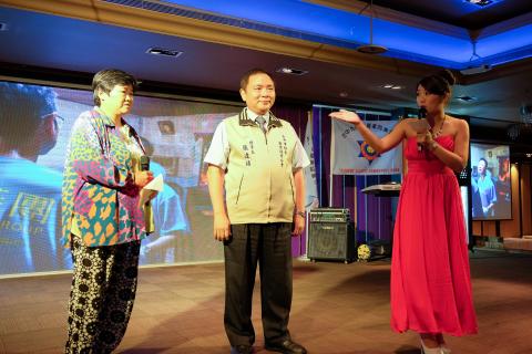 主持人溫妮Wenny - 公益活動主持 主持人溫妮Wenny - 公益活動主持