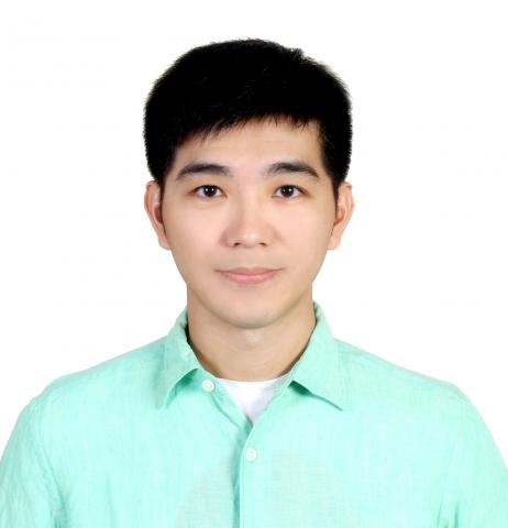 提供oppoa57配件服務的專家何建璋