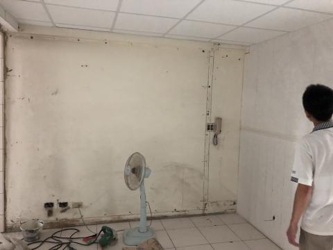 昀展室內裝修設計&油漆工程行 - 補土磨平上色