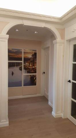 波創意裝修工程行 - 歐式玄關 ，浴室圖片隱藏門