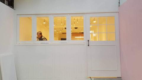 波創意裝修工程行 - 活動造型門窗