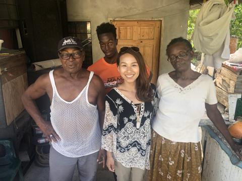 電視廣播主持 Smiley - 加勒比海主持節目工作照