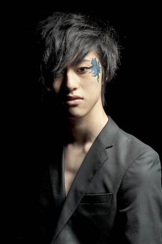 波光弄影造像工作室 - 請看網頁www.wave-light.com