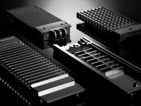 波光弄影造像工作室 - 請看網頁www.wave-light.com