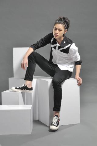 波光弄影造像工作室 - 請看網頁www.wave-light.com