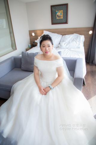 就愛子恩x髮妝造型x半永久紋繡x花藝飾品手作 - 