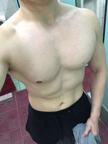 王嘉聖 - 一個好的胸型 需要更種角度的刺激 就讓我來幫助你吧