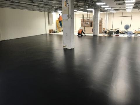 誠偉工程有限公司 - 導電地板工程