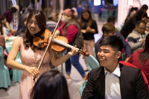 emily 艾蜜莉古典爵士樂團 - 