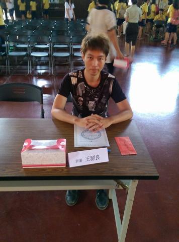 王良慕 - 校園歌唱比賽評審