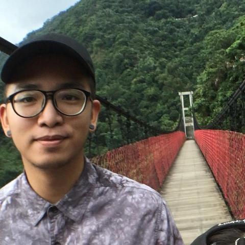 提供大金服務的專家張群