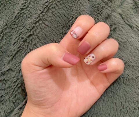 Sis Design 美睫/美甲/紋繡/教學 - 