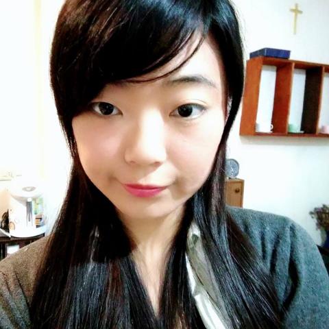 提供刻印字體服務的專家董聖貞