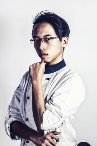 考菲爾德視覺 - 無背景形象照