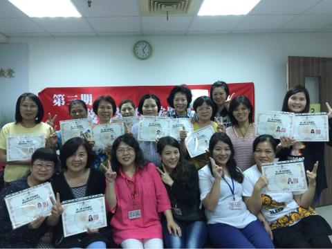 Brewing 波蘊/Zora（台中） - 第三期 產後哺乳無痛按摩研習證書班