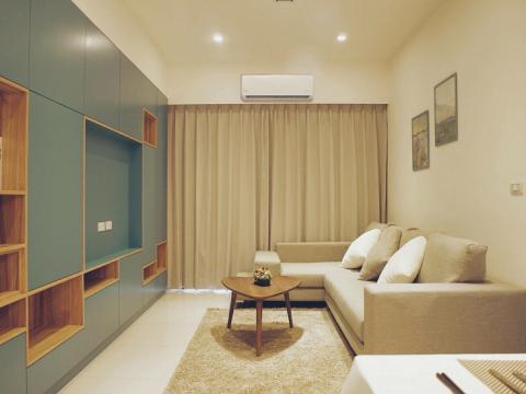 原光空間設計有限公司 - 以歐風常用的灰藍和木質溫潤色彩帶來休閒輕鬆的氛圍感受。