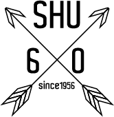 周欣潔 - 世新大學邁入一甲子的年紀，為了歡慶世新大學60歲生日，與學生會合作設計一款logo並推出周邊紀念商品讓學生們可以共襄盛舉。

設計理念的箭頭象徵著世新大學不斷前進、成長朝著更高更遠更美好的方向邁進。箭頭指向不同的目標，代表著世新大學朝多元的方向茁壯，使學校更具變化性。
再將世新大學的名字與本次重點60年紀念結合，明確展示本次設計之主題與目的。