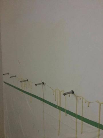 十八彩油漆工程 - 