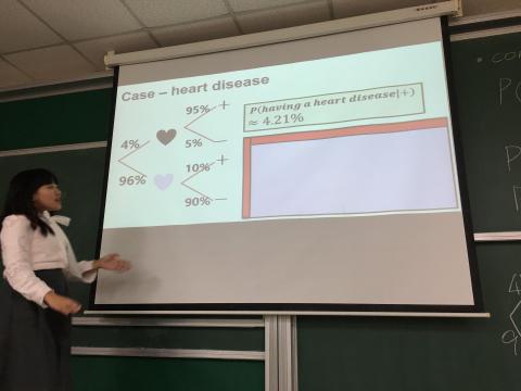 羅雅文 - 全英文教學貝氏定理，以圖像化的方式讓學生了解背後的數學概念。
