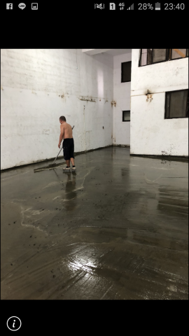 房屋修繕 - 地面粉光……