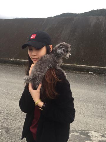 提供名片印刷高雄服務的專家Jasmine